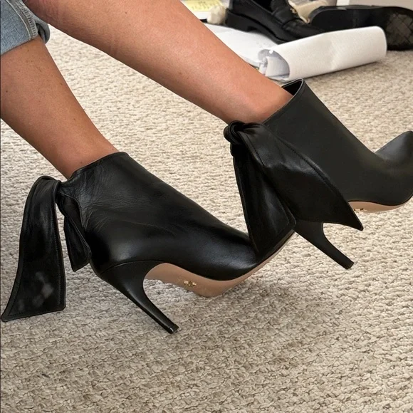 Dior leather bow booties - Picture 16 of 17